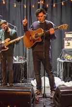فول آلبوم گروه فرانت باتمز (The Front Bottoms)