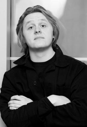 فول آلبوم لوئیس کاپالدی (Lewis Capaldi)